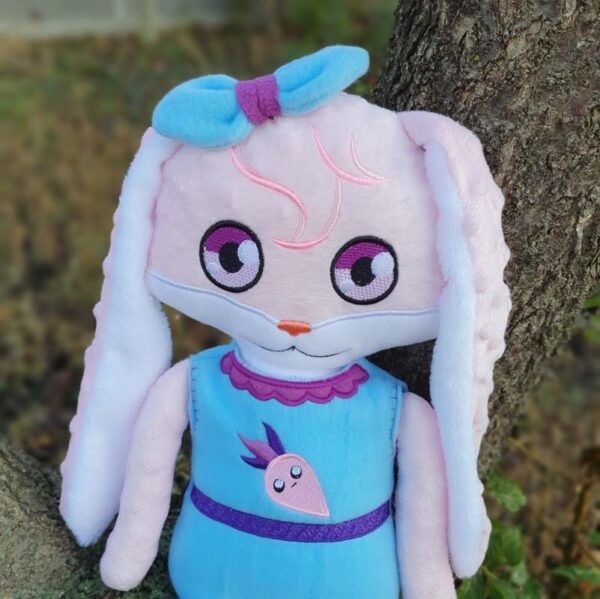 bunny Doll 4 SIZES machine embroidery ith