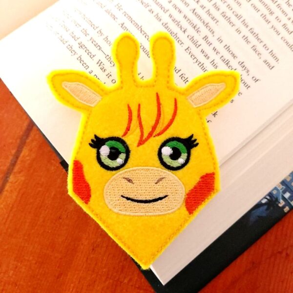 ith machine embroidery giraffe felt bookmark